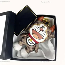 Tasarımcı G Marka Japon Karikatür Hayvan Yaratıcı Anahtar Zinciri Doraemon Aksesuarları Anahtar Yüzük PU Deri Mektup Deseni Araba Anahtarlık Mücevher Hediyeleri Aksesuarlar