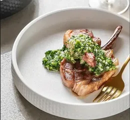 Plattor fast färg japansk bordsartiklar restaurang rätter dekoration huvudskål tallrik efterrätt ramen skål hem kök sallad