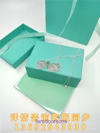 Tifannissm Kolye Klasik Popüler Popüler Muamile T Family S925 Gümüş Yeni Moda Çok yönlü Moda Cazibe Kalp Markası Smals Orijinal Kutu Var