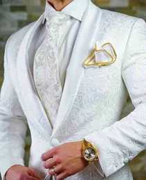 بدلات الرجال بليزرز 2023 جديد Arritailored Made White Jacquard Suit for Men Groom Tuxedo Terno Slim Fit Best Man Blazer Prom Suits with Pants Q230103