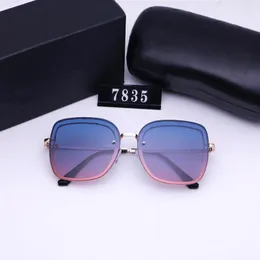 Desingers Sunglasses Young Man Luxurys Large Frame Beach Sun Bathing Driving Cool Pos for travel must-have Special Anti-high Be2655