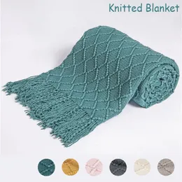 Cobertor com borlas Cobertores de malha quentes em camas de cor sólida para bebê macio sofá lance cobertor de viagem cobertores de cochilo de TV 127x152 240103