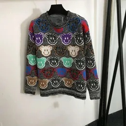 سترات النساء المطرزات الملونة الابتسامة الوجه صغير الدب النمط pullover knitwear سترة طويلة الأكمام رمادي