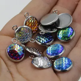 Encantos 12mm escala de peixe charme pingente resina sereia cabochão botão de aço inoxidável diy brincos colar jóias presente