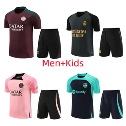 24 New Men 's and Children's Short Sleeved Sportswear 2024 축구 야외 훈련복 티셔츠 반바지 축구 유니폼 세트 Shorts3