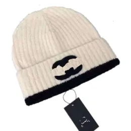 Hink beanie hatt vinter designer hattar märke ch varm curlywigs cap bonnet mens caps män kvinnor cc brev kvinnlig pojke flicka ull damer solskade huvudbonader 7s1u