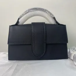 SAC A Luxe Luxe Brand Designer Ladies Handies Handibag عالي الجودة 2024 العصرية All-Match Simply Fashion Saddle Bag Solid Color Small Square Bag