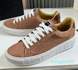 Ladies Allover Greca Sports Shoes Pattern Show 패턴 커버 캔버스 커플 캐주얼 신발 로우 탑 디자이너 패션 캔버스