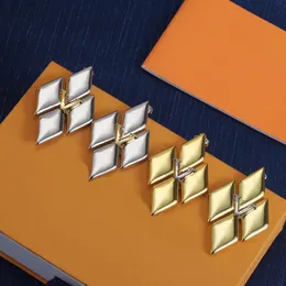 Lüks Tasarımcı Geometrik Mektup Küpeler Kadın Moda Narin Küpe Takı Altın Gümüş Orijinal Kutu ile İsteğe Bağlı Yüksek Kalite