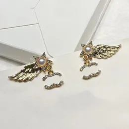High Style Brand Designer Earrings Wings Crystal Letter Stud Gold Plated Copper Silver Earring Women Pearl Eardrop Diamond Earring Wedding Party Jewelry