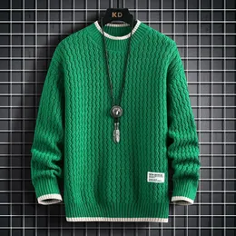 2023 Maglione di Natale da uomo lavorato a maglia Harajuku modello a strisce pullover vintage maglioni invernali con collo S4XL 240104