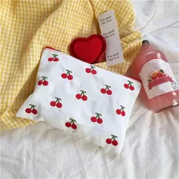 Cherry Embroidery Cosmetic Bags Zipper Lipstick Bag Ins Kawaii Retro Girls Canvas Bag Makeup Case Storage Neceser Cute Ulzzang 240103