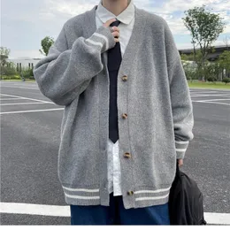 2023 British Retro Cardigan Sweater Korean Harajuku Academic Knitted Pullover Hip Hop Streetwear Loose Knitwear Tops 240116