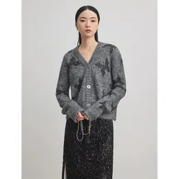 French Elegant VNeck Knitted Cardigan Bufferfly Print Women Oversized Sequins Sweater Long Sleeve Korean Streetwear Design 240104