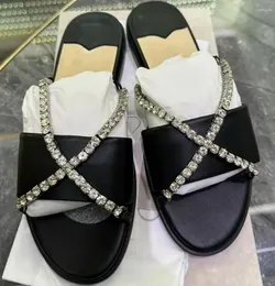 سلسلة كروس الراين للنساء مصممة مفتوحة إصبع القدم أحذية الشاطئ السيدات الأسود بانتوفلاس أبيض تشينيلوس