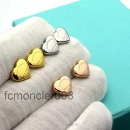 NKP1 Stud T Letter Heart Earrings Designer smycken Mens båge Surface Studs Gold/Silvery/Rose Gold Full Brand As Wedding Christmas Gift CNEB