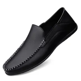 Äkta läder män skor avslappnad lyxformella mens loafers moccasins italienska andningsskiva på manlig båt plus storlek 47 240104