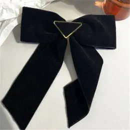 Fashion Bowknot Hair Clip Triangle Letters Women Girls Barrettes Luxury Designer headwear Hairpin Hairclip Hair Accessories