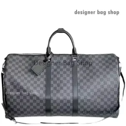 Designer-Tasche Duffel Bags 55 cm Luxus große Kapazität Reise Verkauf Frauen Männer Echtes Leder Schulter Mode Tasche tragen Nieten mit Schloss Schwarz geprägtes Buchstabenleder