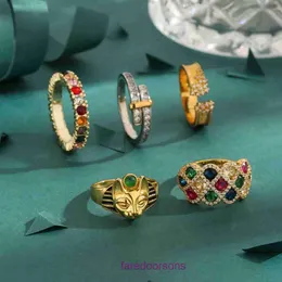 Tifannissm Hoge kwaliteit designerringen te koop Lichte luxe modieuze klassieke gekleurde diamanten paleisstijl ring en design dames hebben originele doos