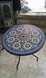 Mesa redonda hecha a mano, mesa verde de mosaico marroquí, diseño tradicional hecho a medida, lujosos muebles de patio al aire libre