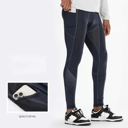 2019 Compression Pants Running Tights Men Training Pants Fitness Streetwear Leggings Men Gym Jogging Trousers Sportswear Pants P0811