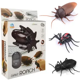 Animals Q6 Infrared Remote Control Cockroach/ Spider/ Ant Party Supplies RC Animals Eyes Shine Prank Joke Pet Toys 360° Spin Auto Demo Chr