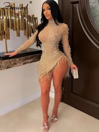 Casual Dresses Znaiml Luxury 2024 Evening Celebrity Feathers Sheer Mesh Short For Women Sexy Pearls Rhinestones Party Birthday Vestidos