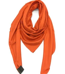 WholeNew diseño clásico de alta calidad 100 material de sarga de seda liso tejido jacquard bufandas cuadradas chal para mujer tamaño 1404148496