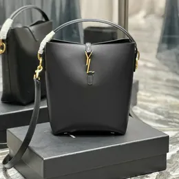 حقيبة مصمم جودة المرآة LE 37 Hobo le 5 A 7 Bag Bag Top Handle Womens Womens Leather Luxurys Luxurys Handbag Mens Loulou Crossbody Tote Underarm Bag Bag