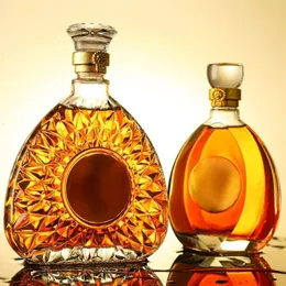 500-700mL Art الكلاسيكية الفنية ختم زجاجة النبيذ الويسكي الفودكا براندي Decanter أزياء BAR