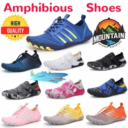 Anti-slip aqua skor Kvinnor Män snabbtorka surfing utomhus andetag mesh vattenskor strand sneakers divings strumpor icke-halkslipare simning vatten strand avslappnad