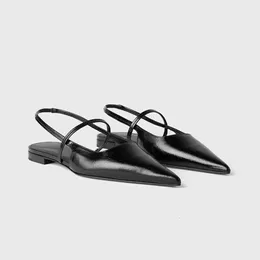Toteme Heels Low Channel ~ Toteme 얕은 샌들 입수 입구 균열 특허 가죽 가죽 뾰족한 발가락 랩 랩 랩 랩 패션 여성 신발
