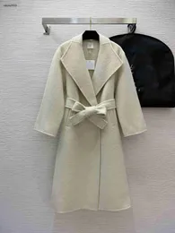 Brand Coat Designer Długie wełniane wełniane z dużymi klapami i guzikami Wysokiej jakości górna odzież 05 stycznia