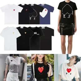 CDG Designer Мужчины Женщины cdgs Play Футболки Летняя мода Commes Топы Роскошная одежда с вышивкой буквами с короткими рукавами Des Badge Garcons рубашка женская футболка Red Heart Tee