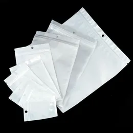 Sacos plásticos transparentes e brancos pérola poli opp embalagem zíper zip lock pacotes de varejo saco de pvc para caso pnjam