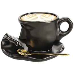 Leeseph Coffee Cup and Saucer Set z łyżką ceramiczną całowanie para unikalna herbata walentynki kreatywny prezent 240104