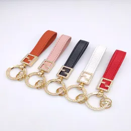 Designer Keychains Rhinestone Lanyards 100% Genuine Leather For Women Girls Letter Car Keychain Horseshoe Buckle Automotive lovers' Keychain