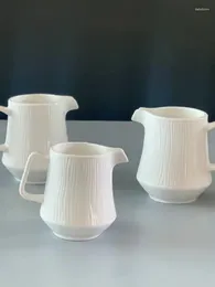 Bottiglie di stoccaggio Pentola per il latte a strisce con beccuccio di piccola capacità e manico Caffetteria in ceramica Ristorante dedicato alla casa da tè