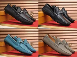 Mocassini da uomo di lusso Abito Gommino Gentleman Casual Britain Slipkkin Slip su scarpe da spina Drive Dimensioni 38-45