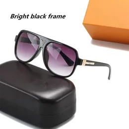 Gafas de sol de diseñador Gafas de viaje de verano Gafas de moda para hombre Mujer 5 colores Buena calidad258d