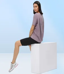 L079 Round Neck T Shirts Lady Yoga الزي ألوان صلبة ألوان رياضية قمم الفتاة قميص اللياقة البدنية ناعمة راحة ملائمة أعلى ملابس غير رسمية 3729850