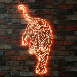 Sinal LED Tiger cortado na borda em forma de decoração de parede 3D inteligente Iluminação dinâmica multicolorida