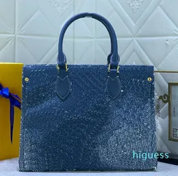 2024 Denim Tote Çanta Kadınlar Vintage Torbalar Mavi Siyah Omuz Çantaları Mağaza Çantaları Plaj çantası Orta Çantalar Tuval Gerçek Deri Klasik Mektup Baskı Büyük Kapasite