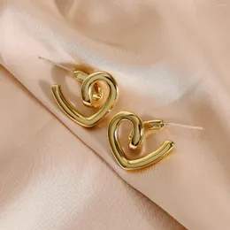 Kolczyki stadninowe minimalistyczne 2024 14 kgold FIILED Brass Heart for Lady Geometryczne biżuteria do uszu metalowy nowoczesne dziewczyny codzienne noszenie