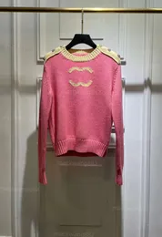 Kvinnors tröjor Europeiska designers Designar rosa kontrast Cashmere Sweater Ventilate