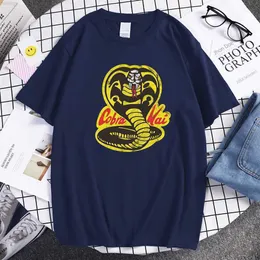 Kai Cobra T Shirt Men Tshirt Karate koszule marka program telewizyjna letnie topy tshirts krótkie rękawowe koszulki T-shirt t-shirt top x0621