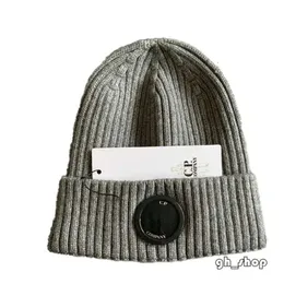 CP Caps Designer masculino Ricadas lentes de malha chapéus femininos Merino Merino Goggle Beanie Site oficial versão 70