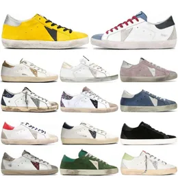 2024 Nuova uscita Italia Scarpe casual di marca Donna Scarpe Super Star Lusso Golden Sequin Classico Bianco Oca Do-vecchio sporco Designer Uomo Sneakers