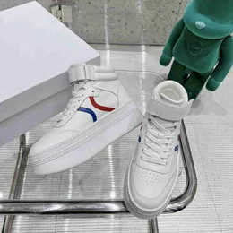 High-Top Sports Casual Shoes Designad av modedesigners New-Style Platform Platform Shoes Small White Shoes Small Tall Dad Shoes